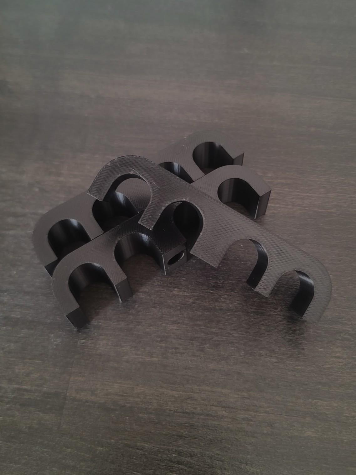 Quadruple AN braided hose flat mounts (pack of 3)